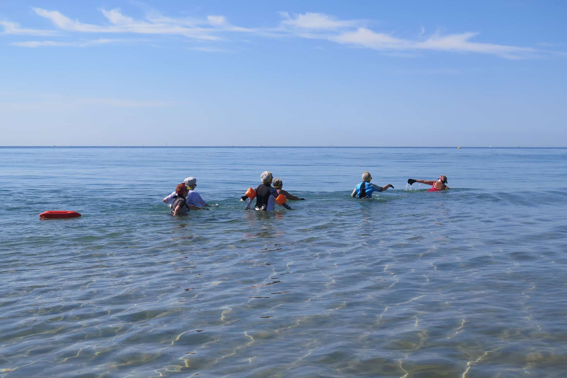 Marche aquatique côtière avec le Rando Club Piscénois